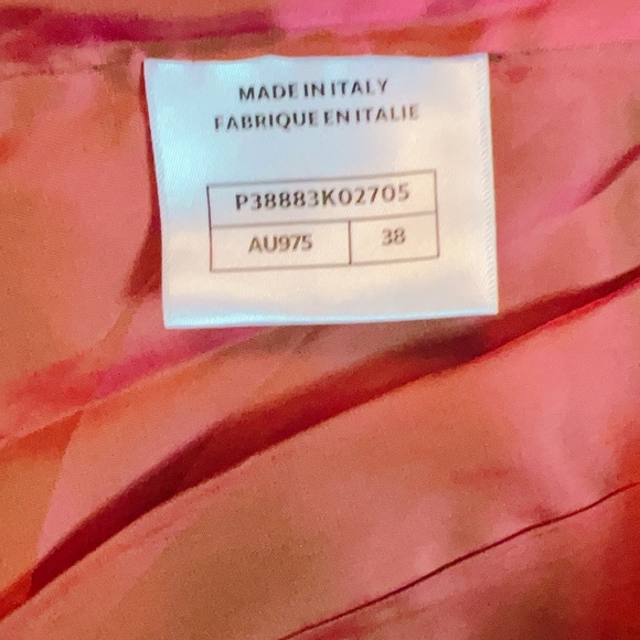 Chanel Tweed Blazer. - Picture 6 of 9